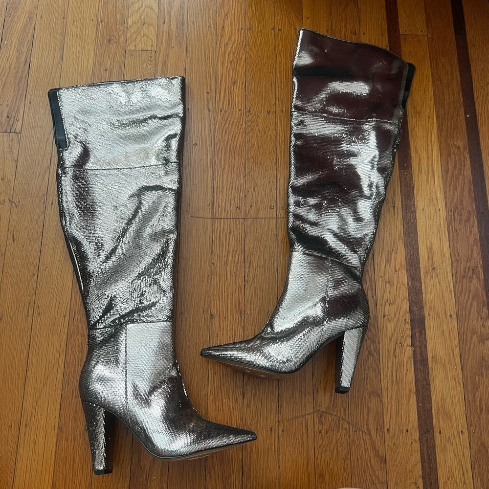 Vince Camuto minnada over-the-knee boot sequin gold metallic size 6 NEW tall